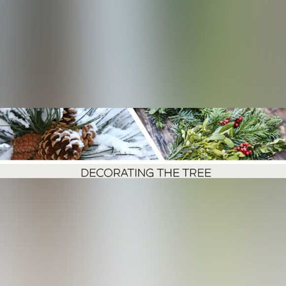 Goose Creek DECORATING THE TREE Large 3-Wick Scented Candle, 14.5 oz - Picture 5 of 5